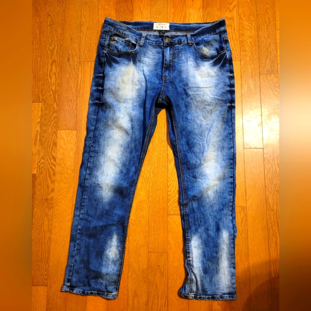 Bleecker & Mercer jeans. Whitewashed. 36x32.5 pocket